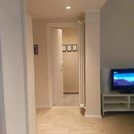 Giuly's House Cozy & Comfy In ....real !!! 아파트